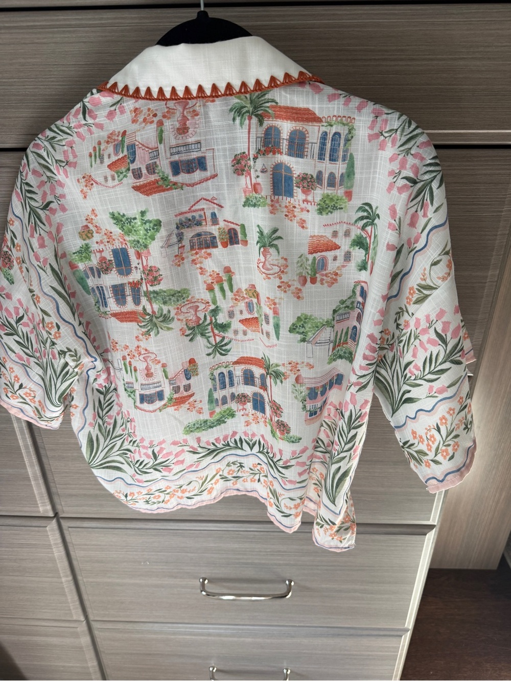 En Saison Set White Floral Button-Front Shirt and Shorts with Pink & Green Print - Picture 6 of 6
